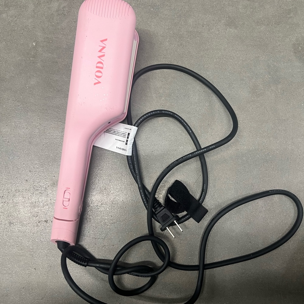 VODANA‎ TRILE FLOW WAVE PROFESSIINAL STYLING IRON